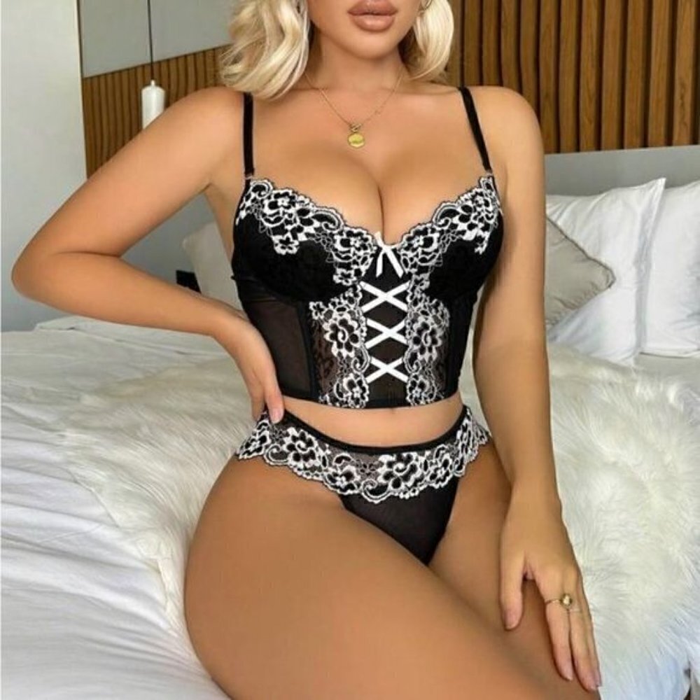 Black Lace Mesh Patchwork Underwear Set